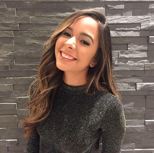 Meet your Posher, Laura